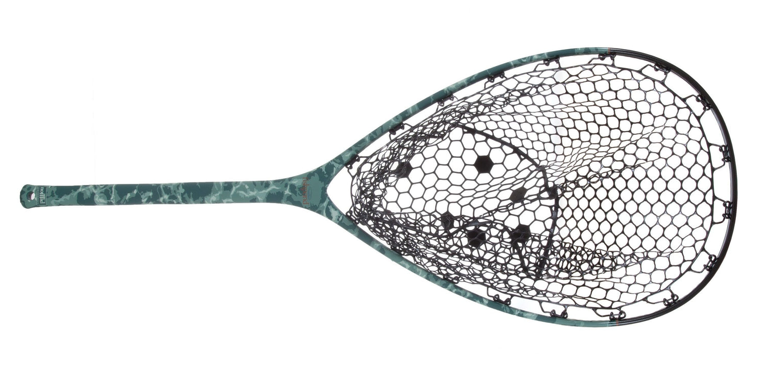 The Fishpond Nomad Mid-Length net — carbon-fiber composite frame, rubber bag (photo: Fishpond)